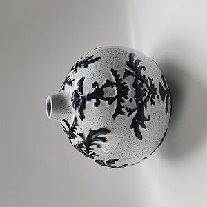 Ceramic vase